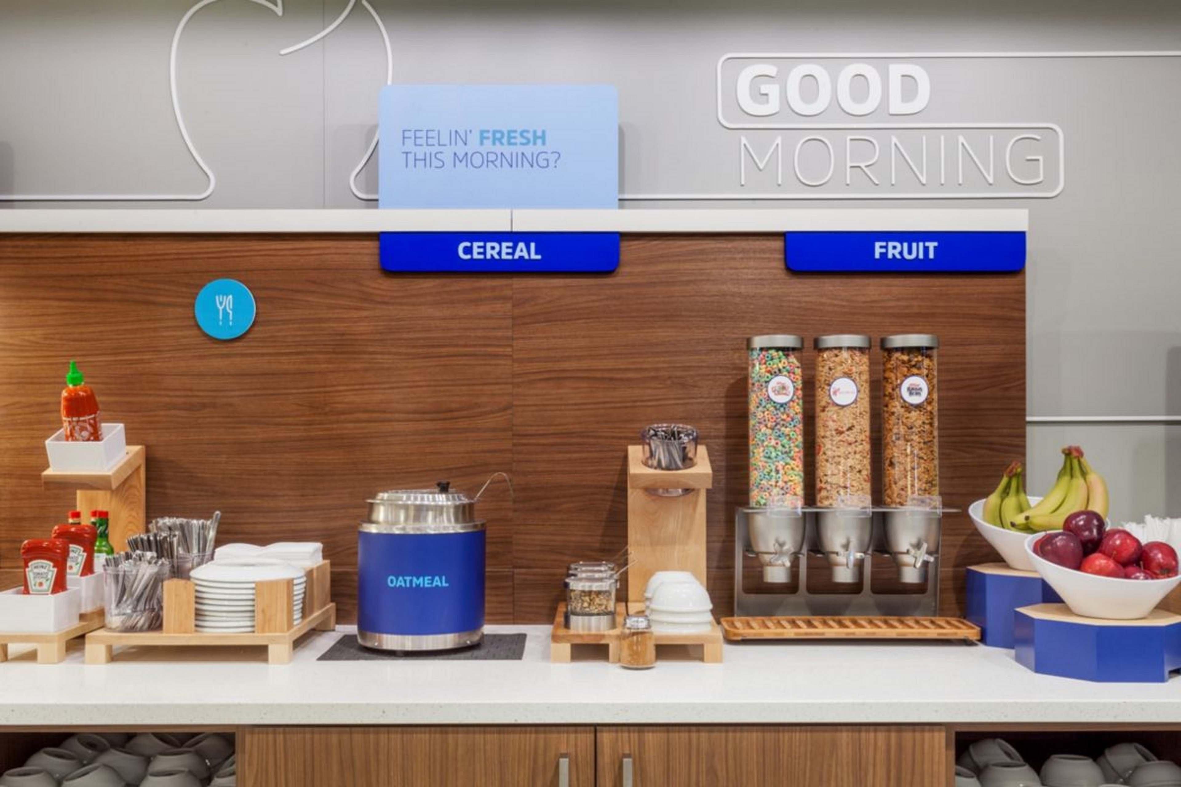 Holiday Inn Express Hotel & Suites Fredericksburg By Ihg Extérieur photo