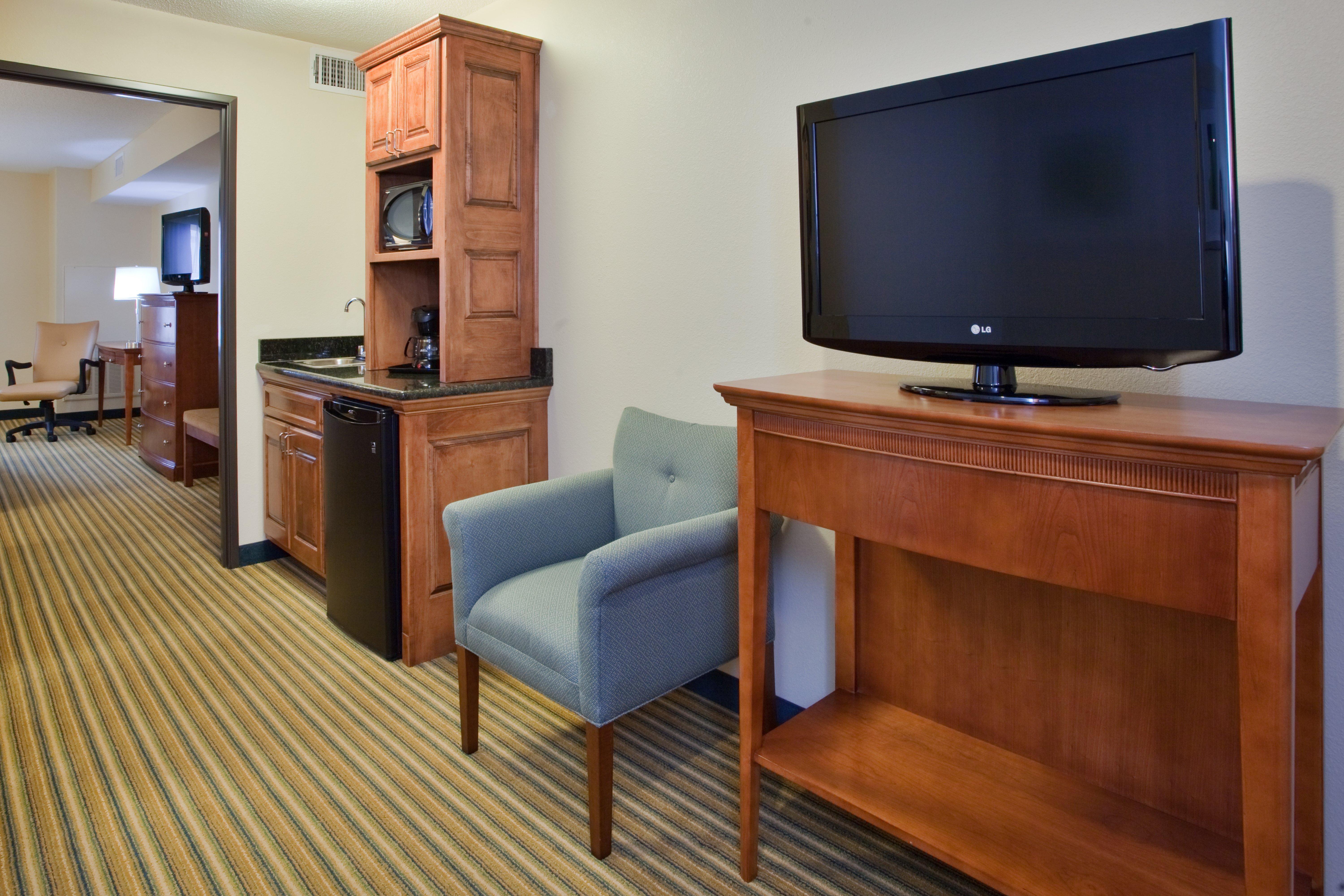 Holiday Inn Express Hotel & Suites Fredericksburg By Ihg Extérieur photo