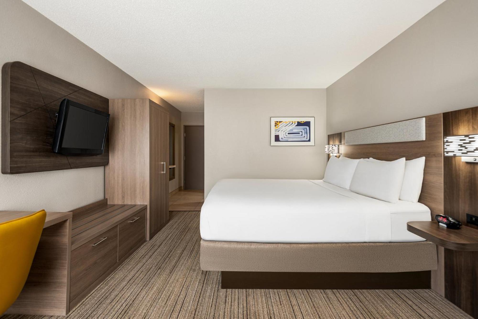 Holiday Inn Express Hotel & Suites Fredericksburg By Ihg Extérieur photo